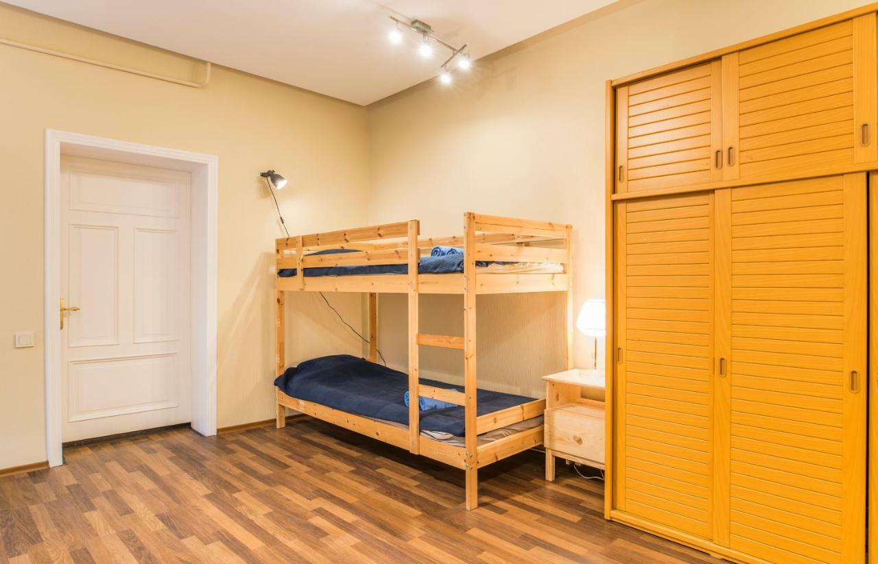 Charming Spacious 3 Bedroom In Old Town Riga Exterior photo
